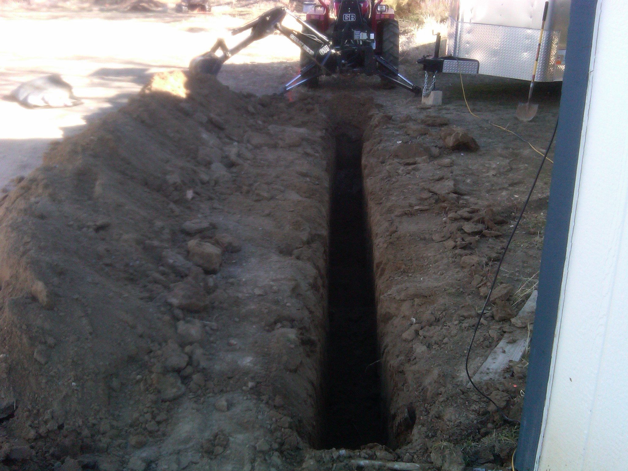 trench01.jpg